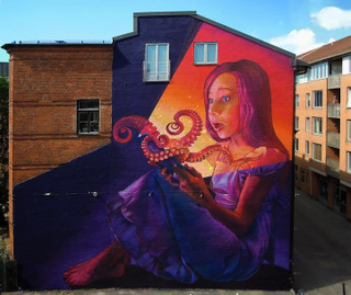 Illustration for article titled Muralist Captures the Wonder of Reading
